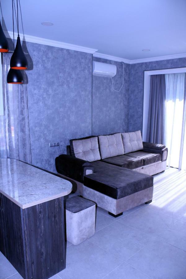 Hotel Golden Lion Kobuleti Exterior foto